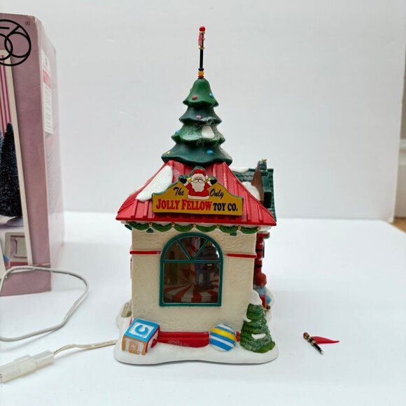 Depart 56 North Pole Series Jolly Fellow Toy Co. Store Village‎ Building 40355 - Picture 6 of 12